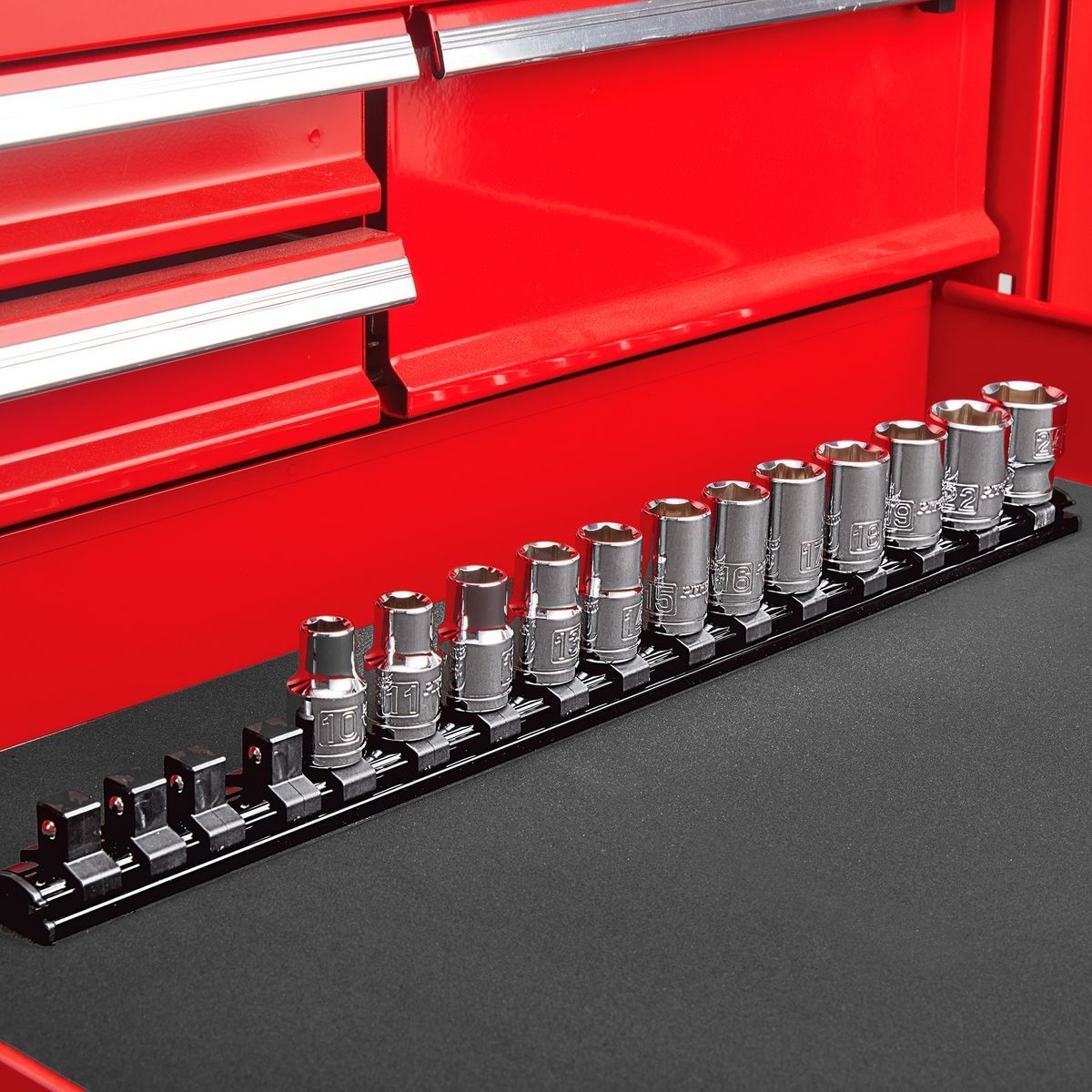 1/2 in. Magnetic Socket Rail P17249